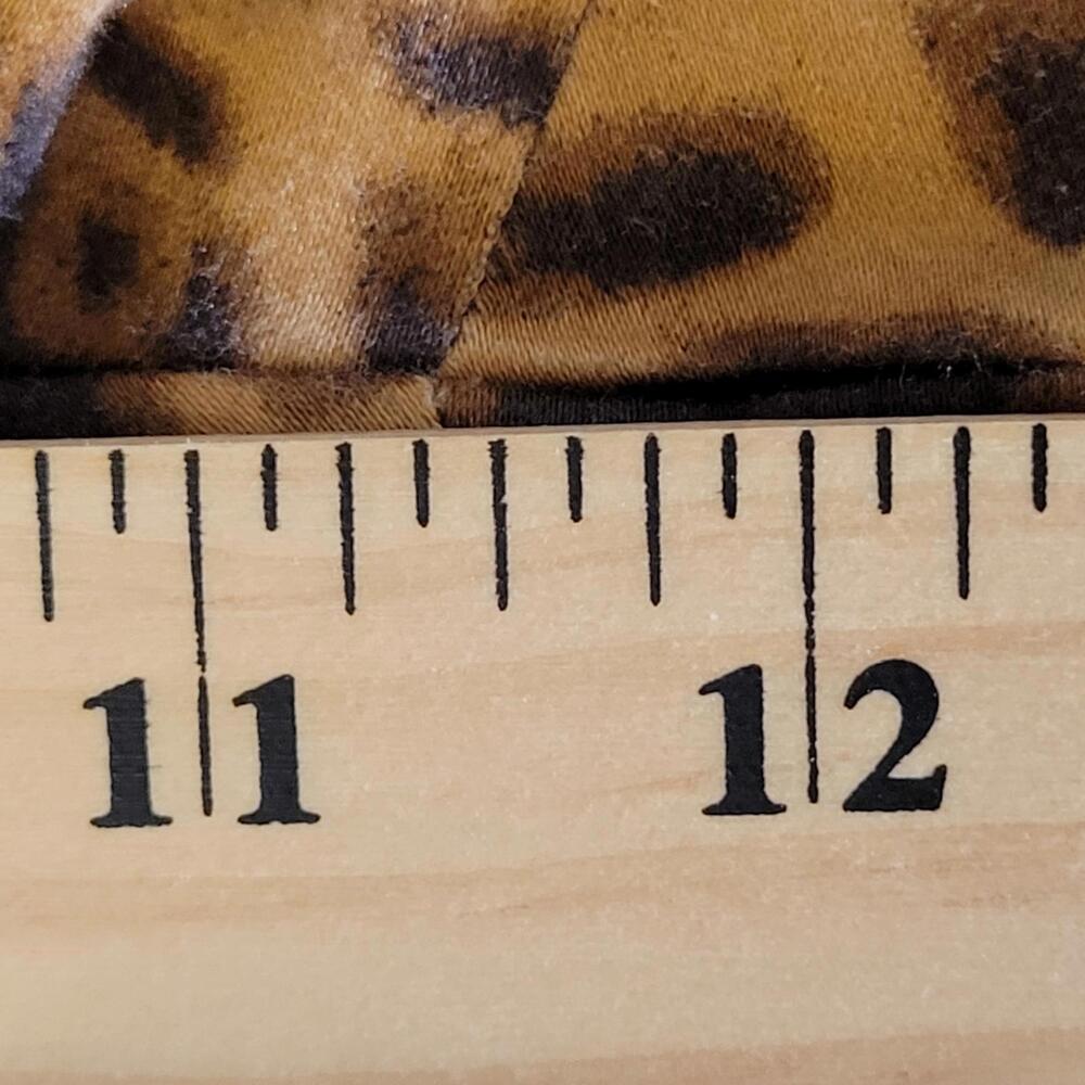 Jones New York Brown Animal Print Stretch Cropped Pants Women Size 14 - Picture 5 of 10